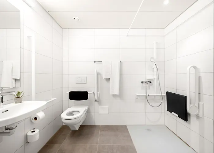 Hine Adon - A1 3* Avenches